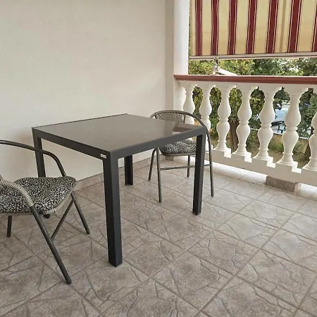 Olea 1930 - Beachfront With 2 Single Beds Zaton (Zadar)
